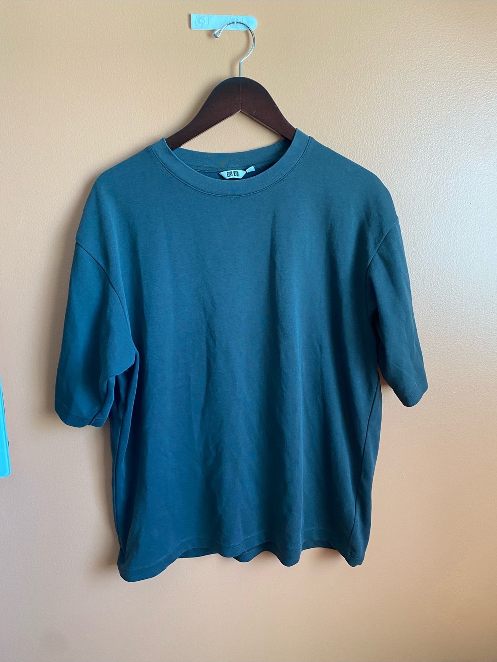 Uniqlo Men's Casual T-Shirt Short Sleeve AIRism Size XL medium Grey